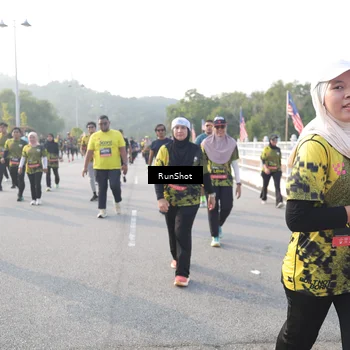 Runner Photo 6854883