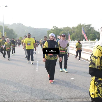 Runner Photo 6854884