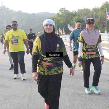 Runner Photo 6854926