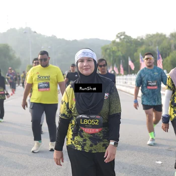 Runner Photo 6854941