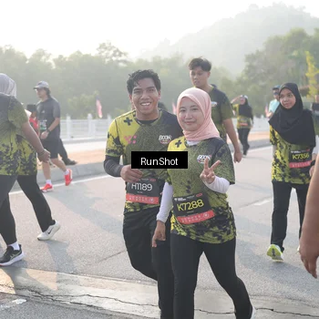 Runner Photo 6855008