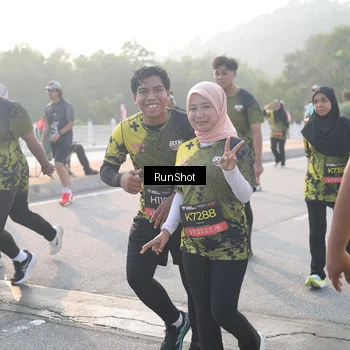 Runner Photo 6855009