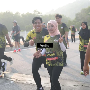 Runner Photo 6855012