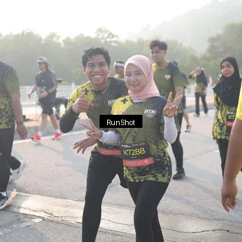 Runner Photo 6855015