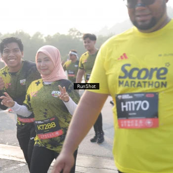 Runner Photo 6855035