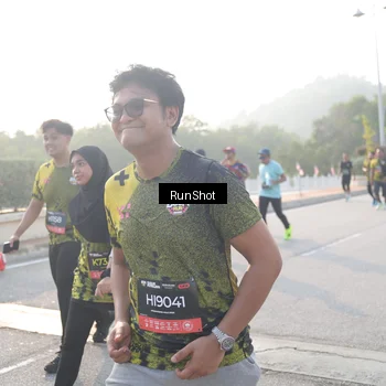 Runner Photo 6855052