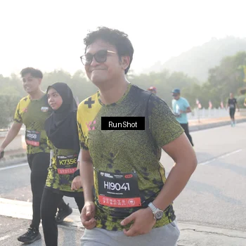 Runner Photo 6855056