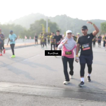 Runner Photo 6855065