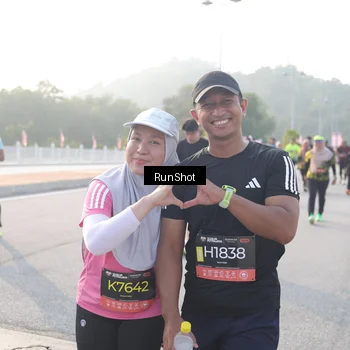 Runner Photo 6855101