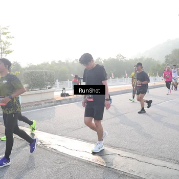 Runner Photo 6855146