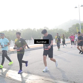 Runner Photo 6855147