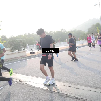 Runner Photo 6855150