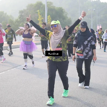 Runner Photo 6855187