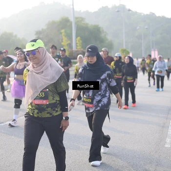 Runner Photo 6855203