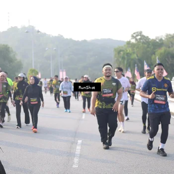 Runner Photo 6855219