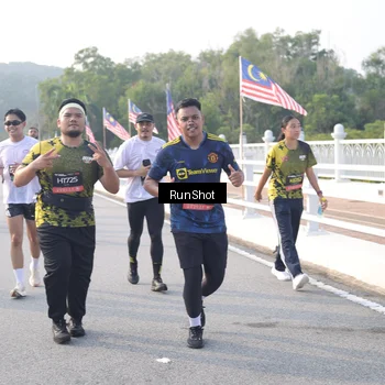 Runner Photo 6855276