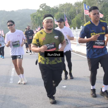 Runner Photo 6855374