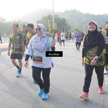 Runner Photo 6855516