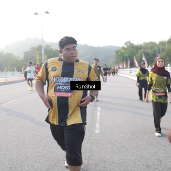 Runner Photo 6855557