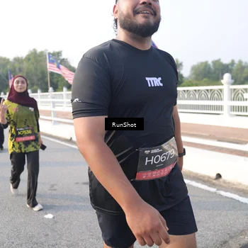 Runner Photo 6855568
