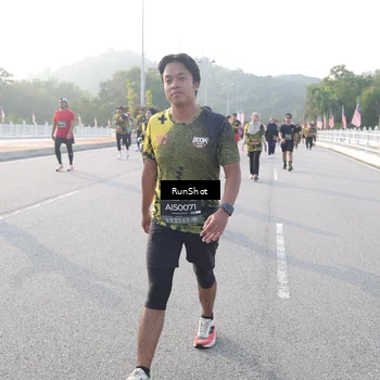 Runner Photo 6855661