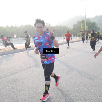 Runner Photo 6855666