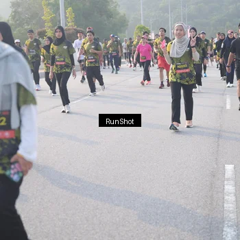 Runner Photo 6855747