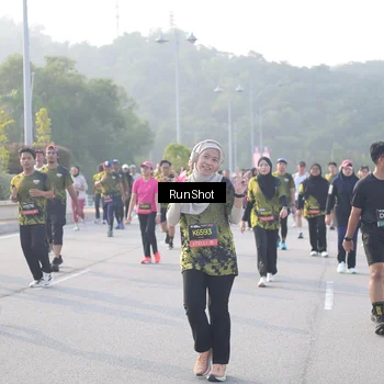 Runner Photo 6855764
