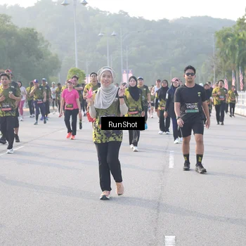 Runner Photo 6855765