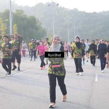 Runner Photo 6855780