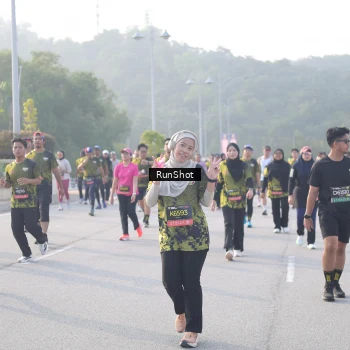 Runner Photo 6855790