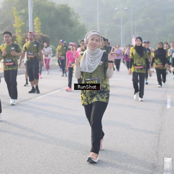 Runner Photo 6855795