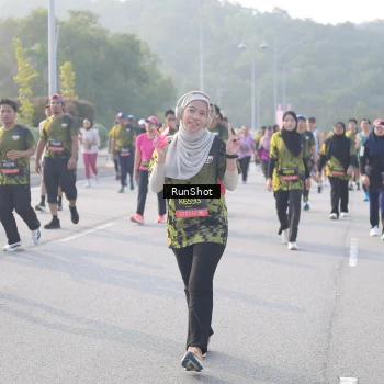Runner Photo 6855796