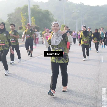 Runner Photo 6855827