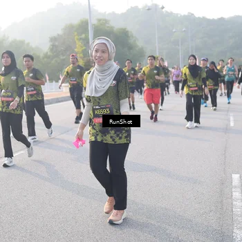 Runner Photo 6855856