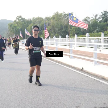 Runner Photo 6855869