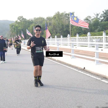 Runner Photo 6855892