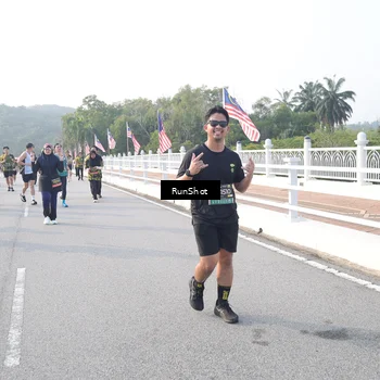 Runner Photo 6855901