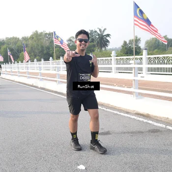 Runner Photo 6855937