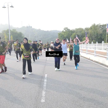 Runner Photo 6855972