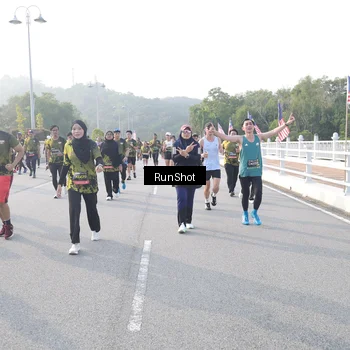 Runner Photo 6855985