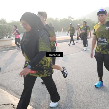 Runner Photo 6856204