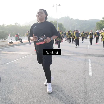 Runner Photo 6857052