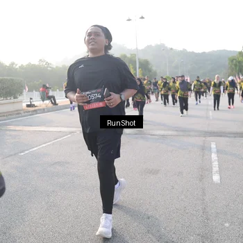 Runner Photo 6857053