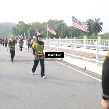 Runner Photo 6857276