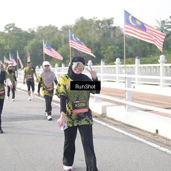 Runner Photo 6857294