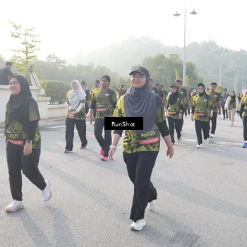Runner Photo 6857416