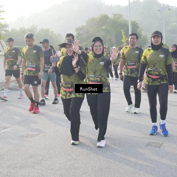 Runner Photo 6857641