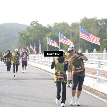 Runner Photo 6857851