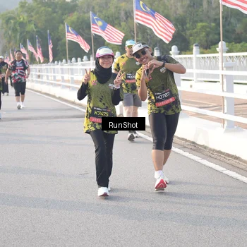 Runner Photo 6857945